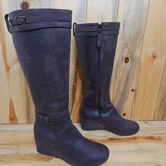 UGG IRMAH WEDGE LEATHER TALL BOOTS SIZE 11 - Picture 1 of 8